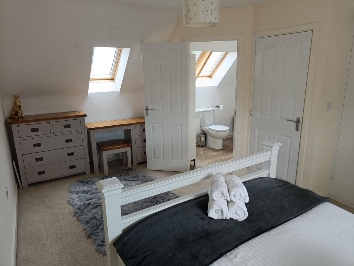 3 Bedroom Townhouse Near Bicester Village Eksteriør billede
