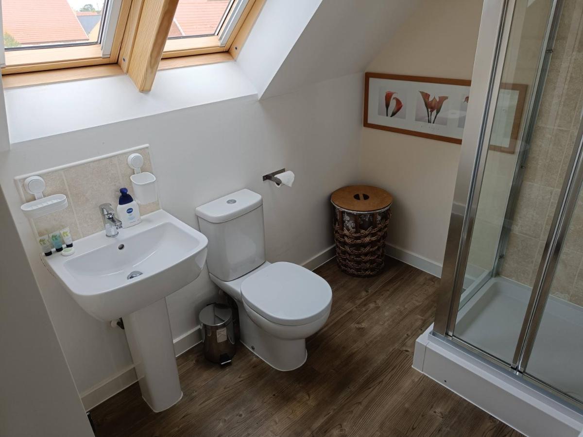 3 Bedroom Townhouse Near Bicester Village Eksteriør billede